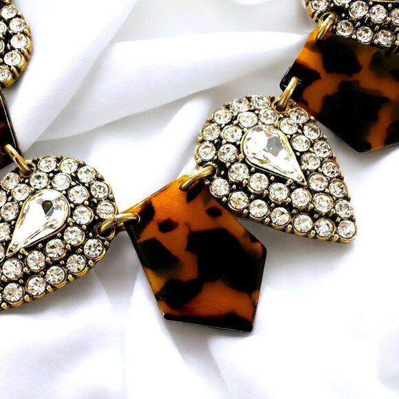 J Crew Tortoise Lucite and Rhinestone Chunky Gold Tone Statement Necklace - Picture 3 of 4